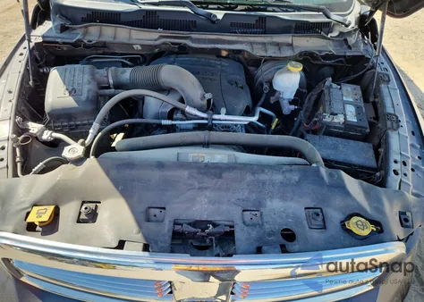 2019 Ram 1500 Classic Slt из США, поврежденный, VIN 1C6RR6TT9KS731823